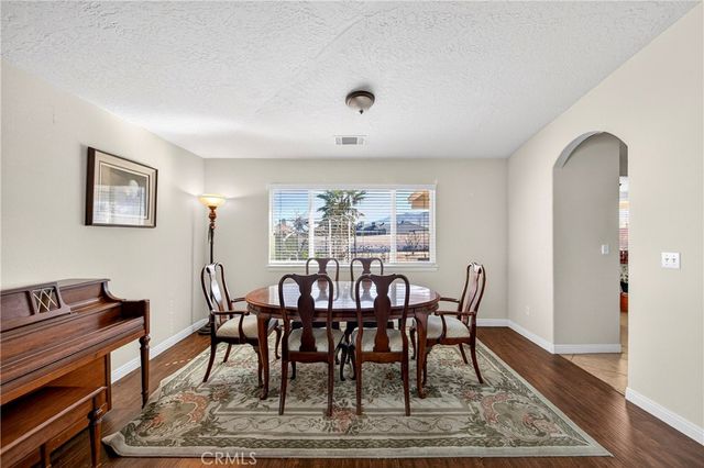 7841 Corona, Hesperia, CA 92345