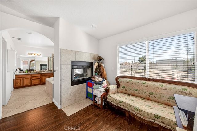 7841 Corona, Hesperia, CA 92345