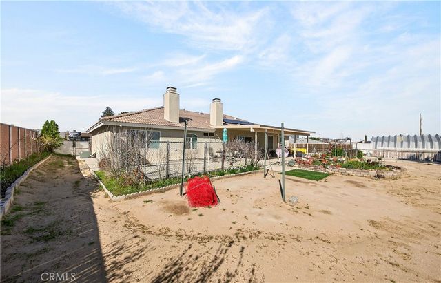 7841 Corona, Hesperia, CA 92345