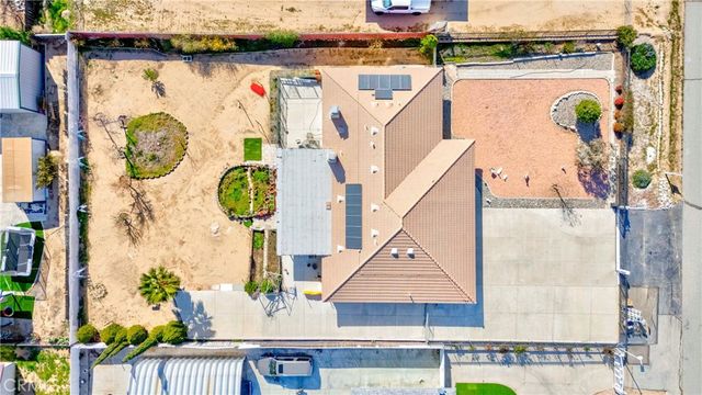 7841 Corona, Hesperia, CA 92345