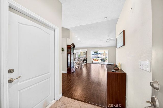 7841 Corona, Hesperia, CA 92345