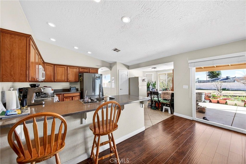 Image 15 of property listing at 7841 Corona, Hesperia, CA 92345