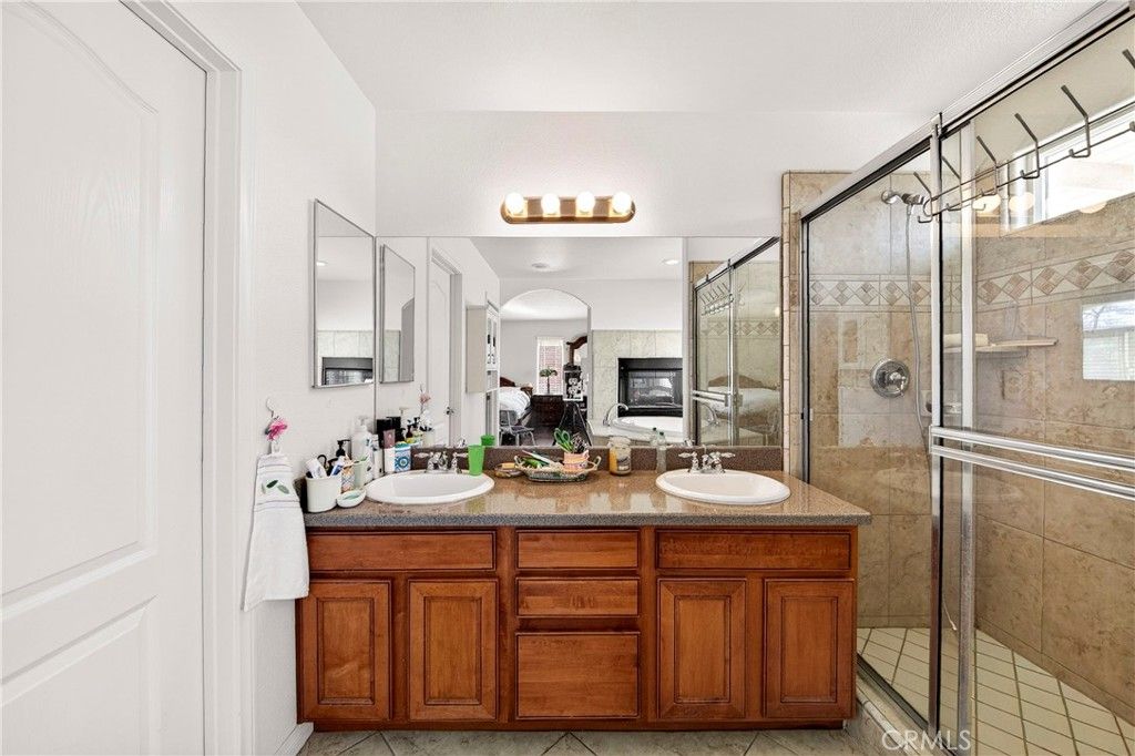 Image 38 of property listing at 7841 Corona, Hesperia, CA 92345