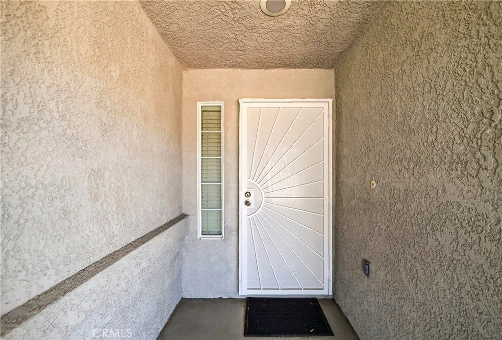 Image 49 of property listing at 7841 Corona, Hesperia, CA 92345