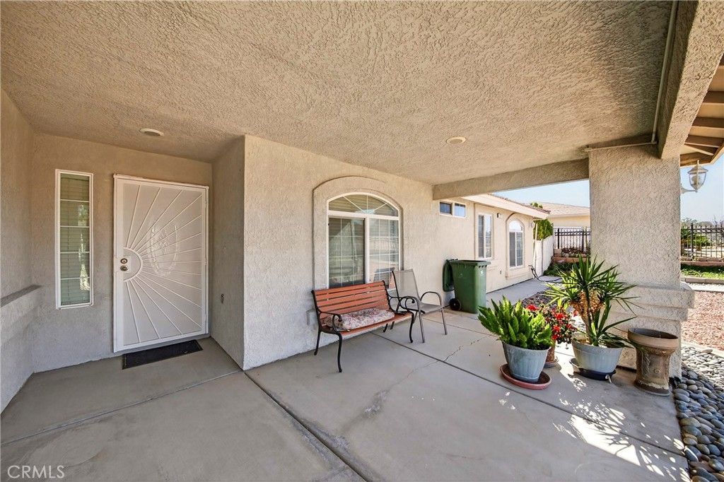 Image 50 of property listing at 7841 Corona, Hesperia, CA 92345