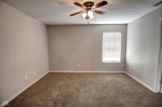 11474 Clay Court UNIT 100, Fishers, IN 46037
