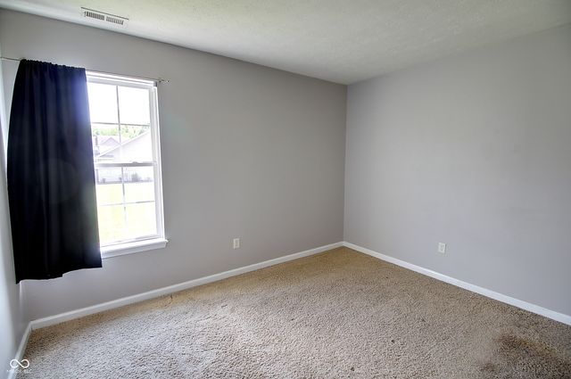 11474 Clay Court UNIT 100, Fishers, IN 46037