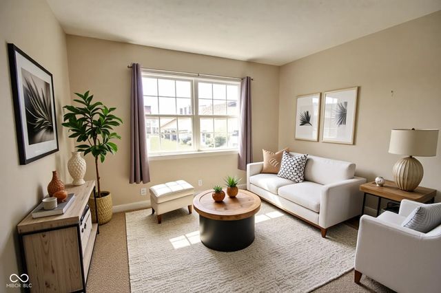 11474 Clay Court UNIT 100, Fishers, IN 46037