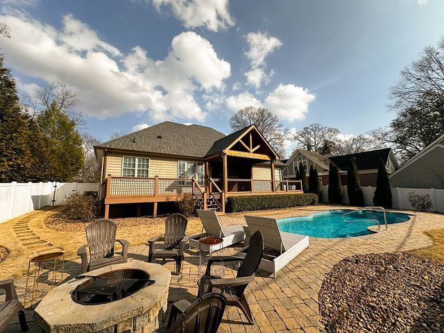 804 Thornton Place, Dalton, GA 30720