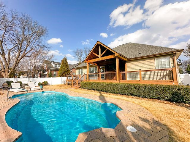 804 Thornton Place, Dalton, GA 30720