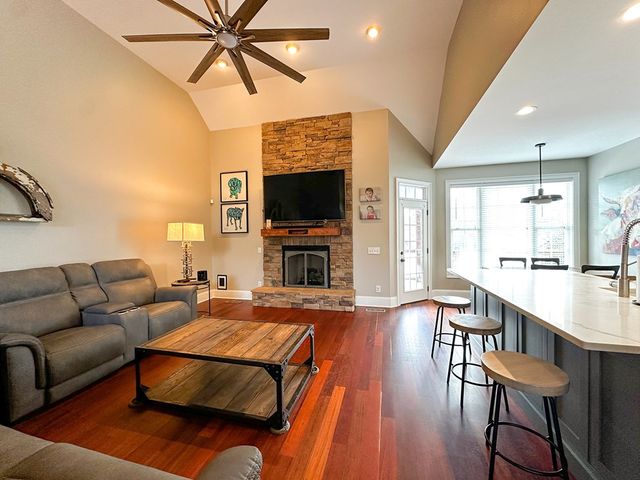 804 Thornton Place, Dalton, GA 30720