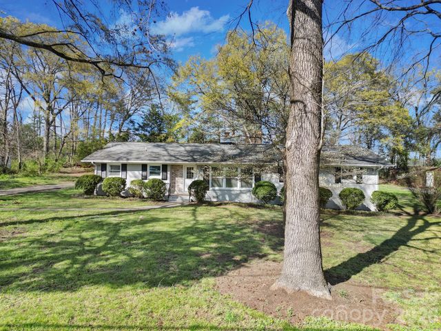 519 Amon Lane, Pineville, NC 28134