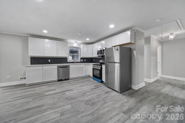 519 Amon Lane, Pineville, NC 28134