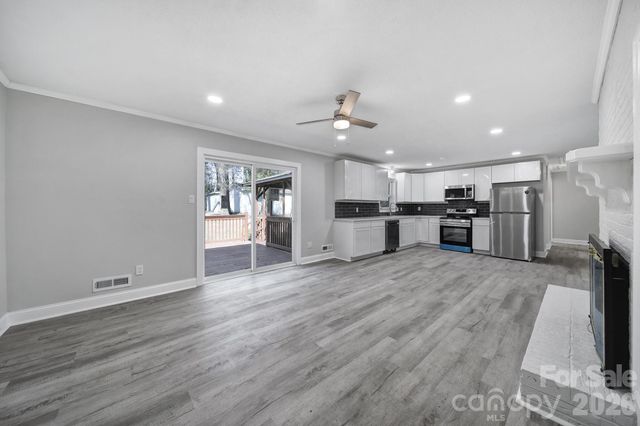 519 Amon Lane, Pineville, NC 28134