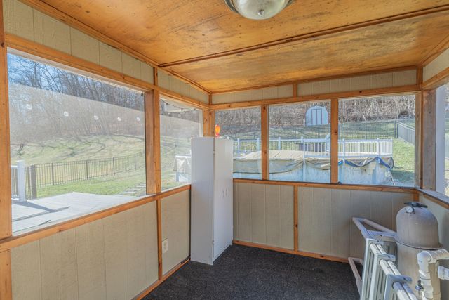 35 Hillside Drive, Wilder, KY 41071