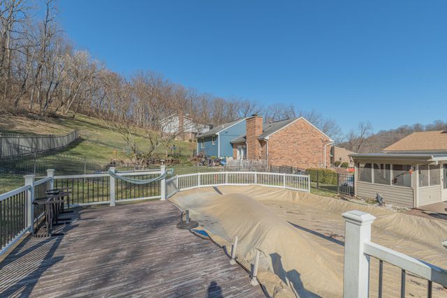 35 Hillside Drive, Wilder, KY 41071