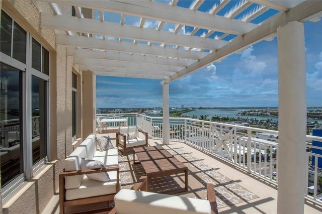10 PAPAYA STREET 1404, Clearwater Beach, FL 33767