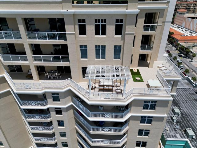 10 PAPAYA STREET 1404, Clearwater Beach, FL 33767