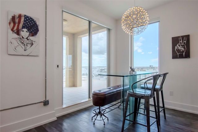 10 PAPAYA STREET 1404, Clearwater Beach, FL 33767