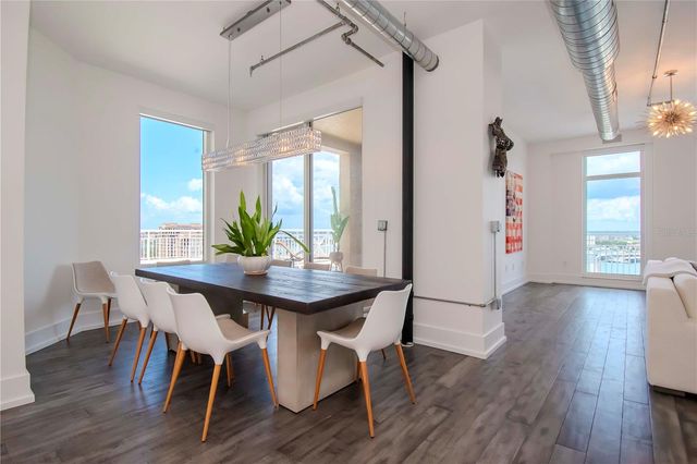 10 PAPAYA STREET 1404, Clearwater Beach, FL 33767