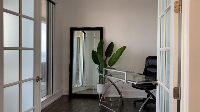 10 PAPAYA STREET 1404, Clearwater Beach, FL 33767