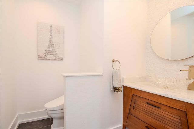 10 PAPAYA STREET 1404, Clearwater Beach, FL 33767