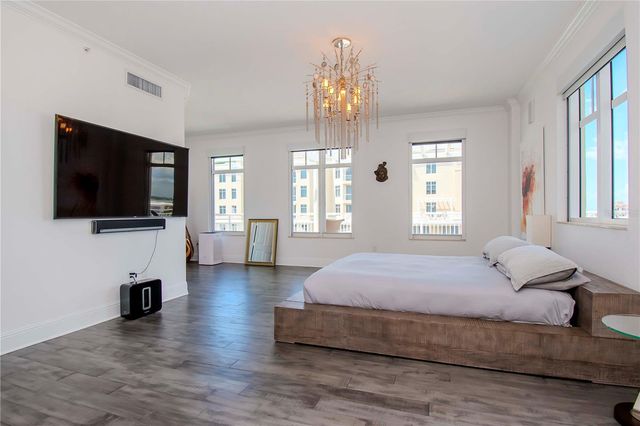 10 PAPAYA STREET 1404, Clearwater Beach, FL 33767