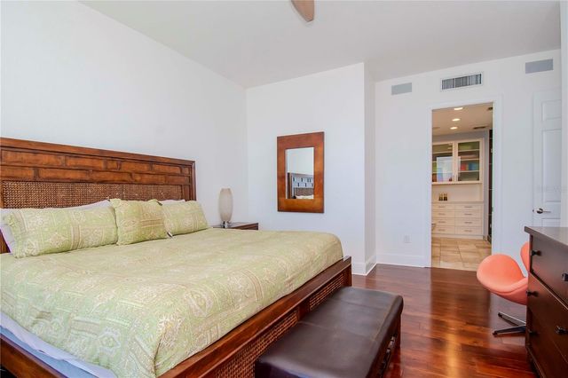 10 PAPAYA STREET 1404, Clearwater Beach, FL 33767