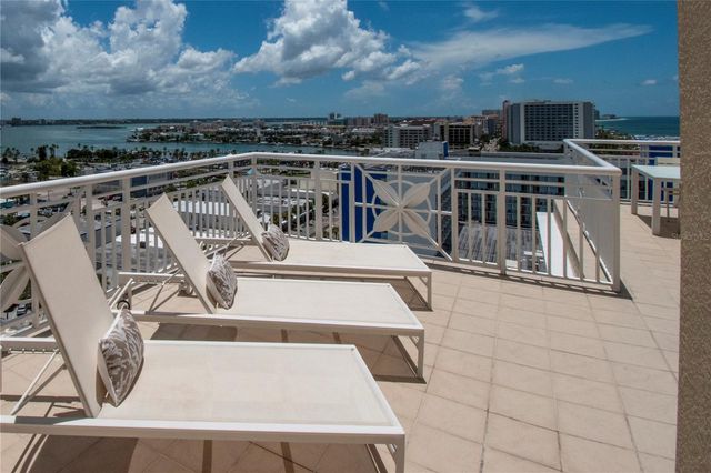 10 PAPAYA STREET 1404, Clearwater Beach, FL 33767