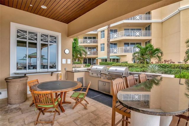 10 PAPAYA STREET 1404, Clearwater Beach, FL 33767