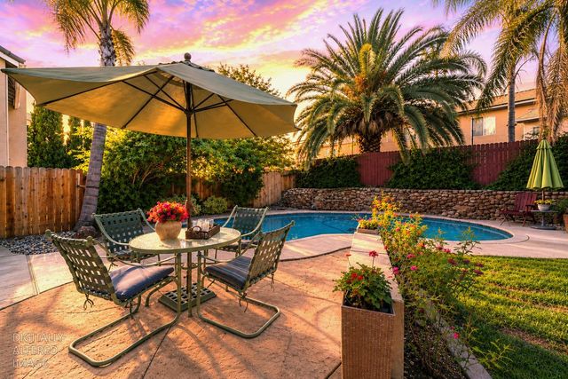 1993 Two Towers Way, Rocklin, CA 95765