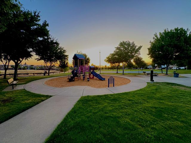 1993 Two Towers Way, Rocklin, CA 95765