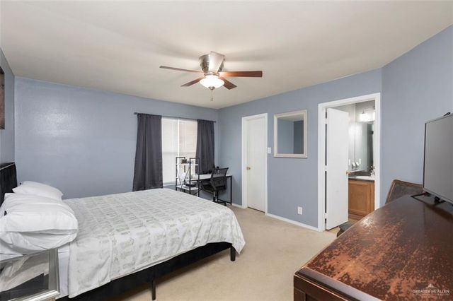 907 E Seminole Avenue, Pharr, TX 78577