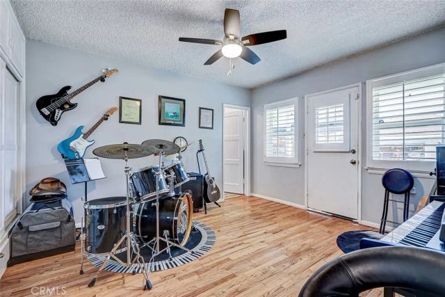 15922 S Denker, Gardena, CA 90247