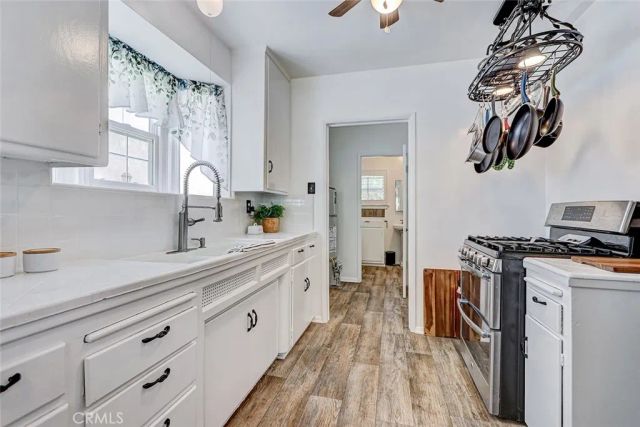 15922 S Denker, Gardena, CA 90247