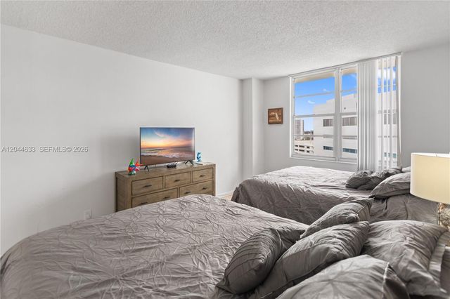 3725 S Ocean Dr 1117, Hollywood, FL 33019