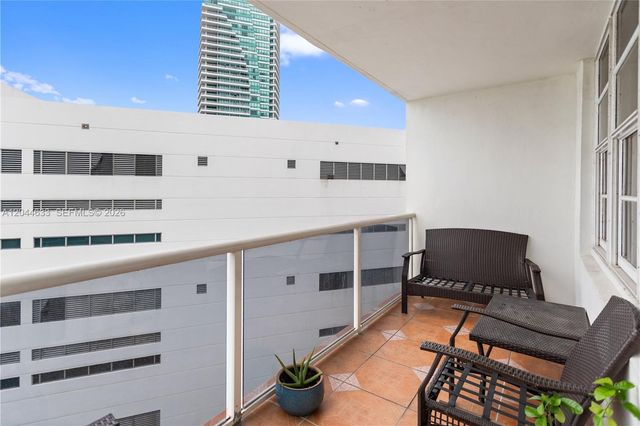 3725 S Ocean Dr 1117, Hollywood, FL 33019