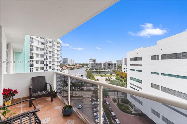 3725 S Ocean Dr 1117, Hollywood, FL 33019