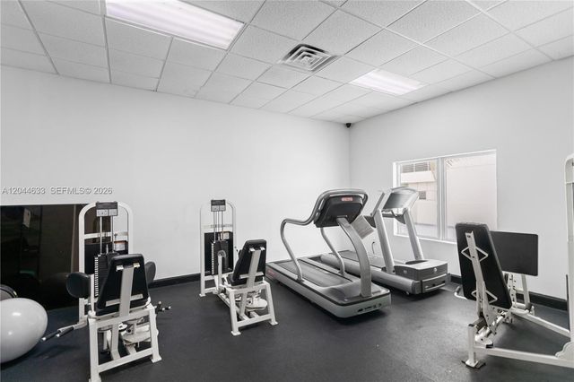 3725 S Ocean Dr 1117, Hollywood, FL 33019