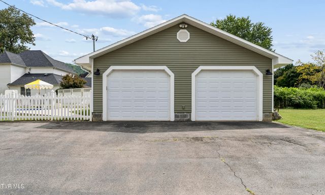 404 Love Street, Erwin, TN 37650