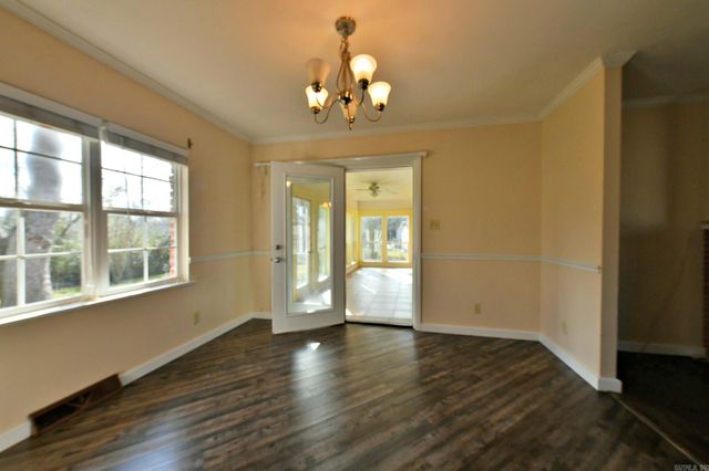 1100 Reine Street, Mena, AR 71953