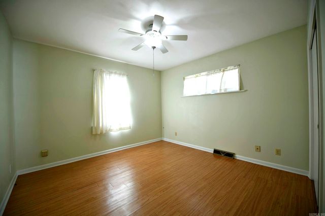 1100 Reine Street, Mena, AR 71953