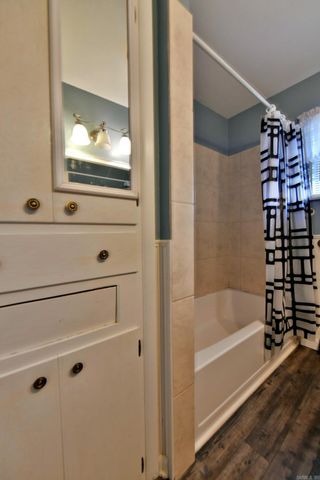 1100 Reine Street, Mena, AR 71953