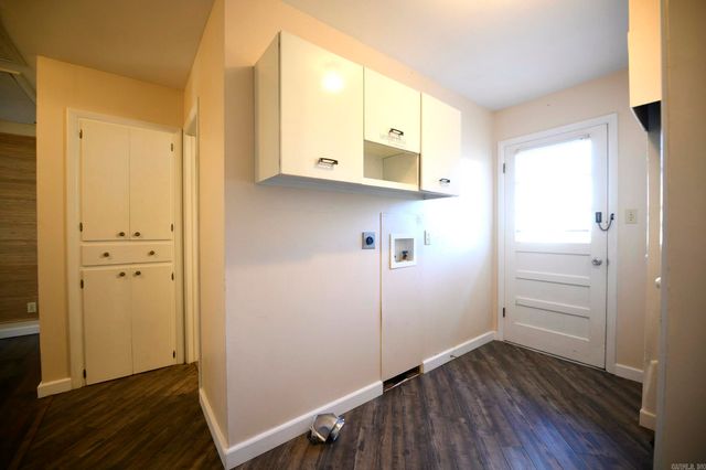 1100 Reine Street, Mena, AR 71953