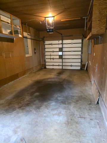 1100 Reine Street, Mena, AR 71953