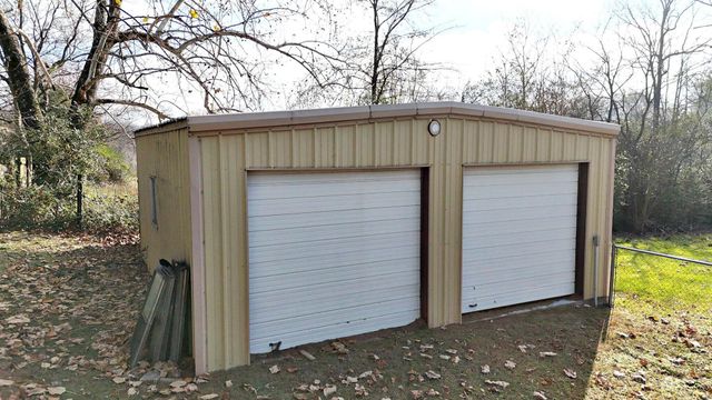 1100 Reine Street, Mena, AR 71953