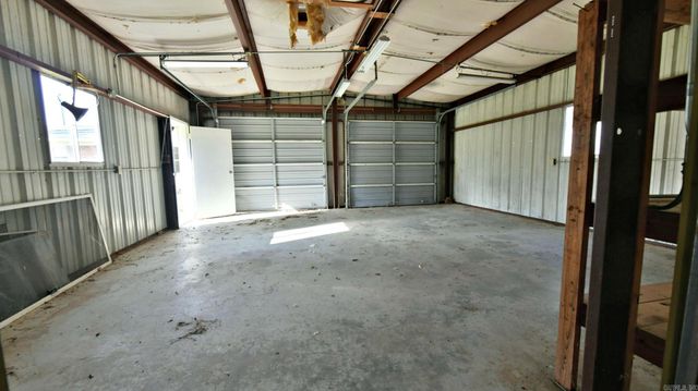 1100 Reine Street, Mena, AR 71953