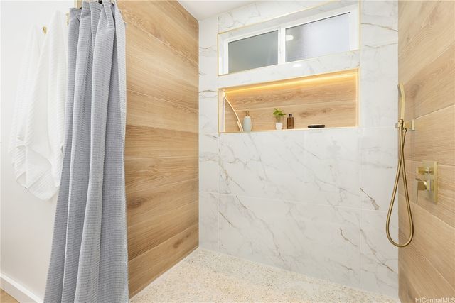 95-455 Kakae Place, Mililani, HI 96789