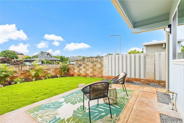 95-455 Kakae Place, Mililani, HI 96789