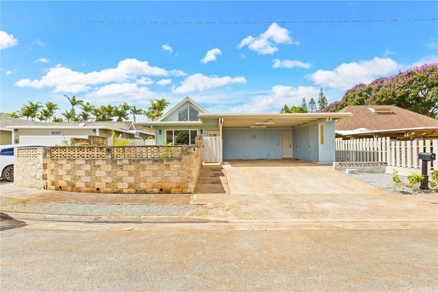 95-455 Kakae Place, Mililani, HI 96789